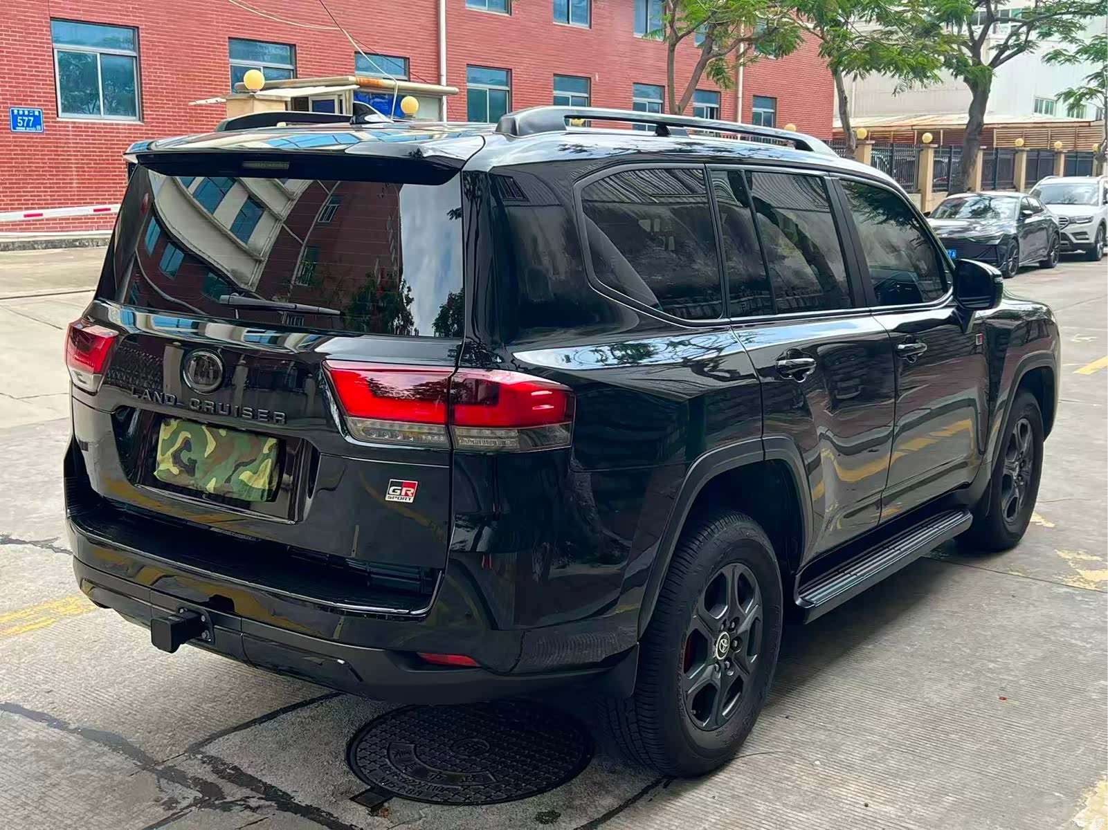 Toyota Land Cruiser, 2025 3