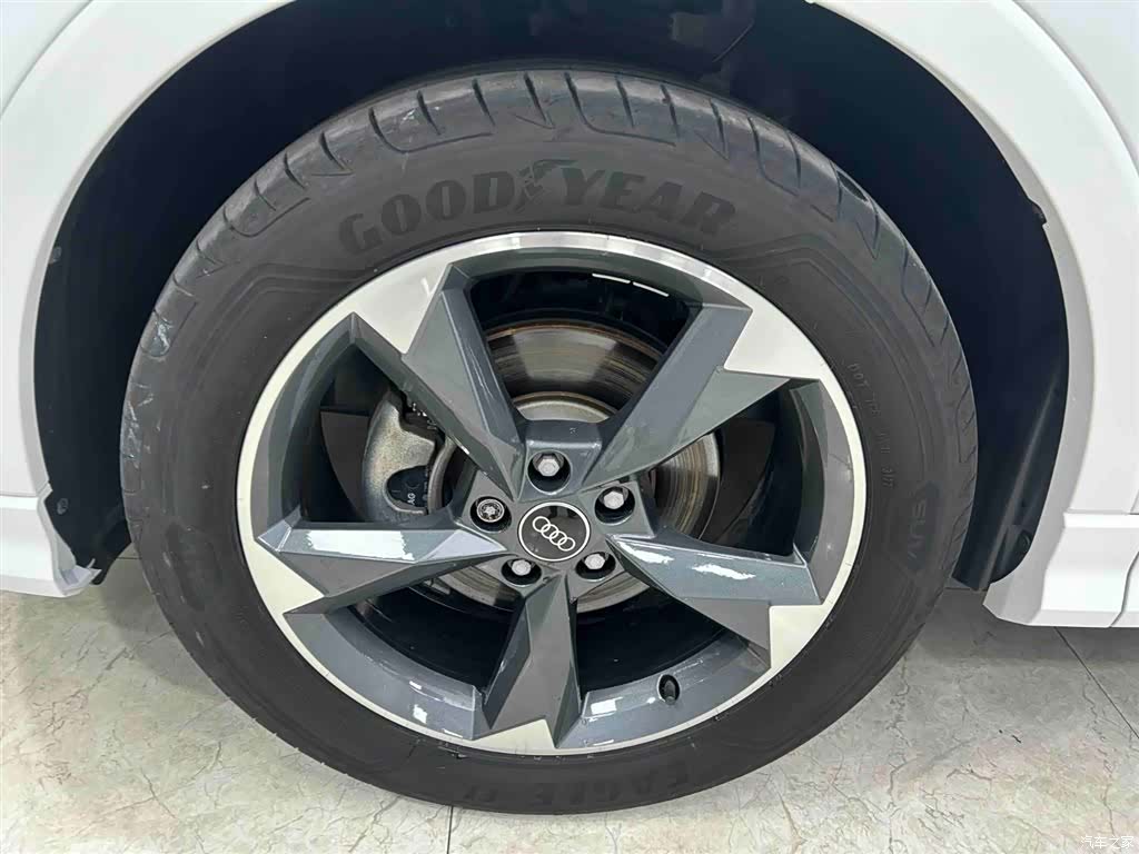 Audi Q3, 2022 20
