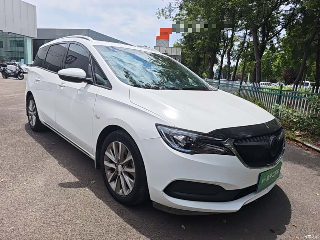 Buick GL6, 2021 4