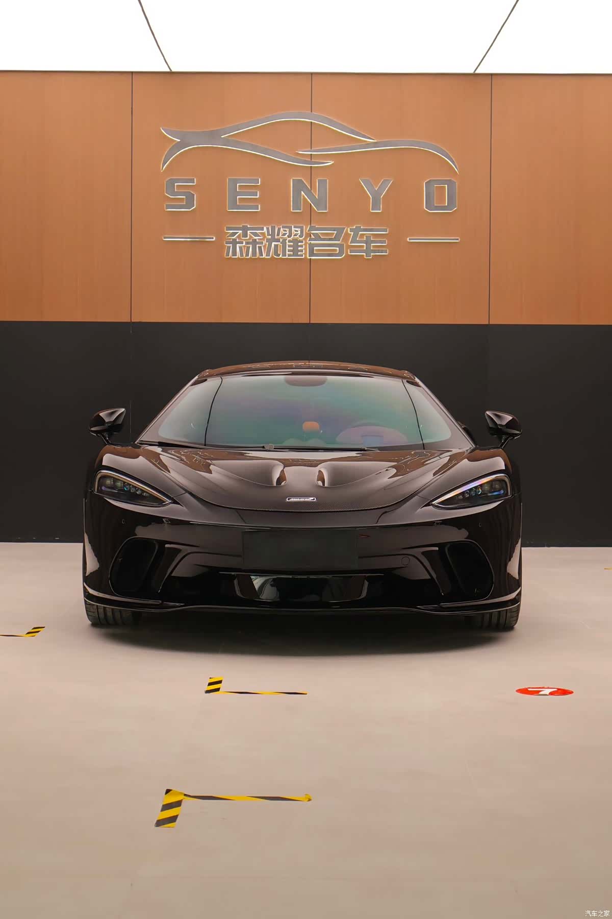 McLaren GT, 2022 все фото