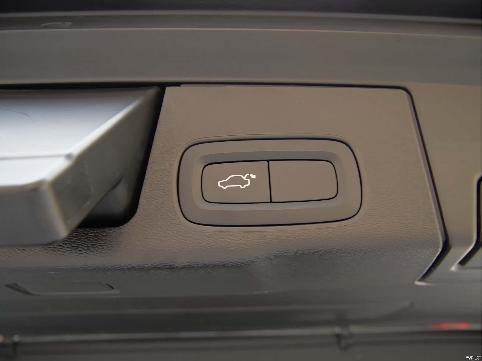 Volvo XC60, 2024 18
