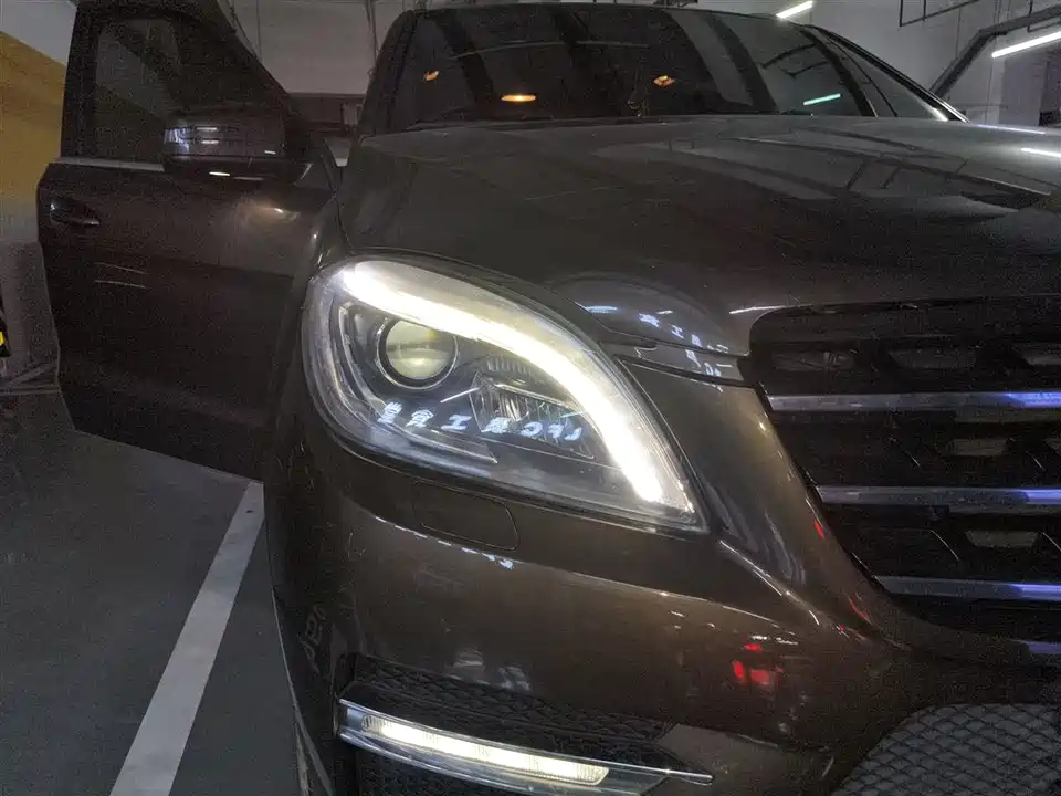 Mercedes-Benz M class