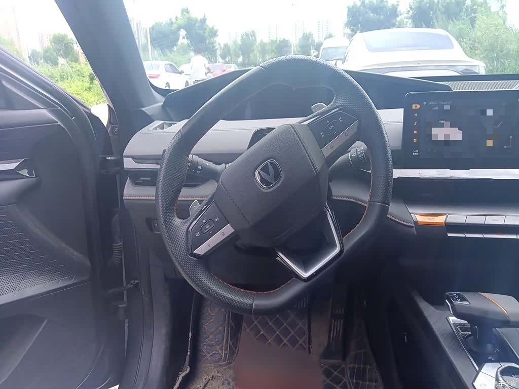 Changan UNI-V, 2022 3