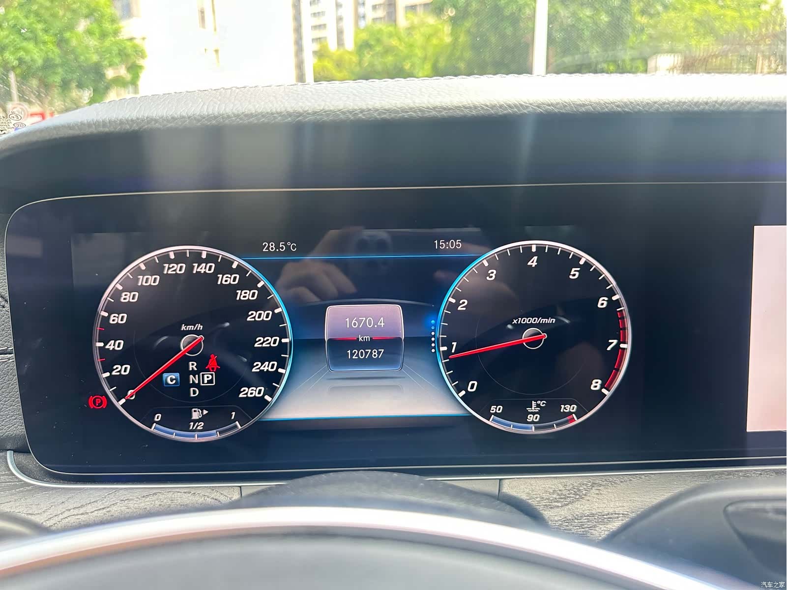 Mercedes-Benz E-Class, 2018 12