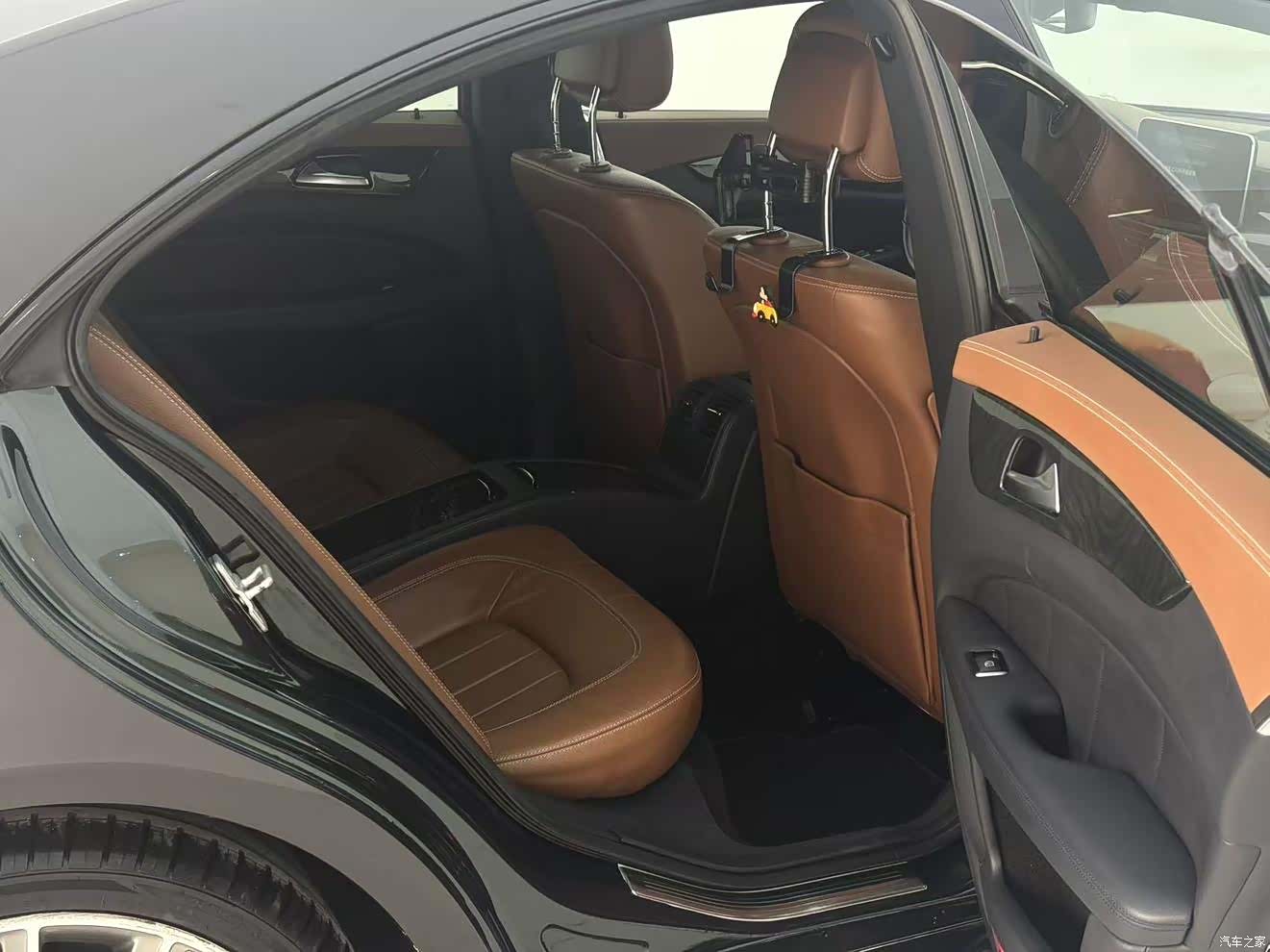 Mercedes-Benz CLS, 2017 7