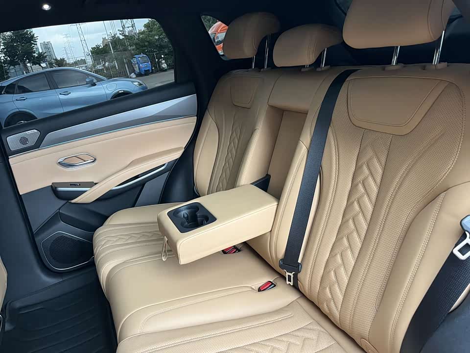 BYD Song L DM-i