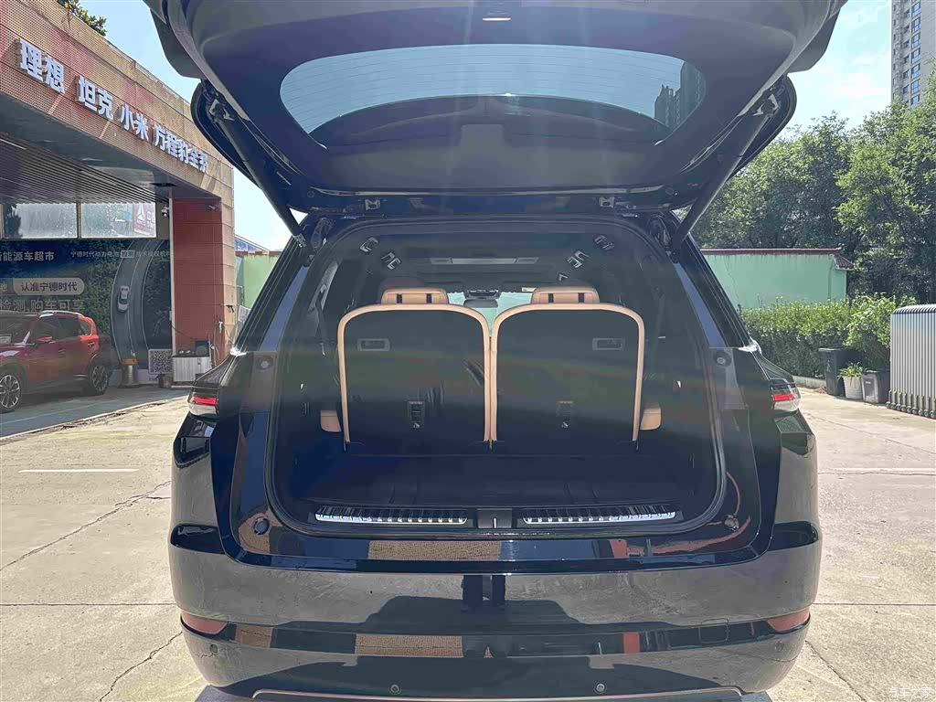 Li Auto L9, 2023 17