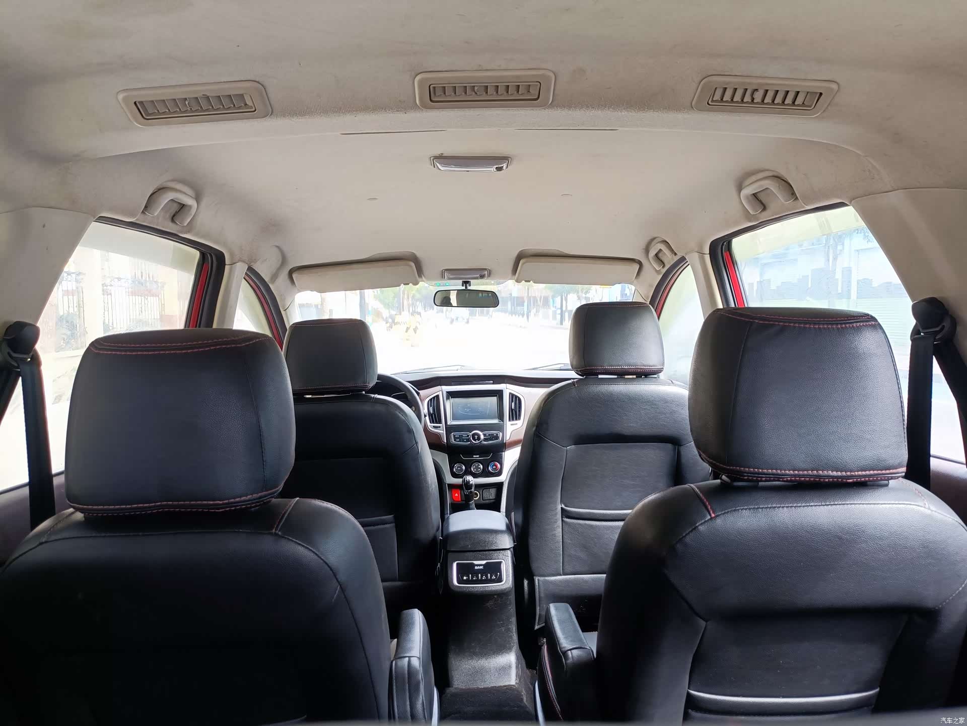 BAIC H3, 2015 12