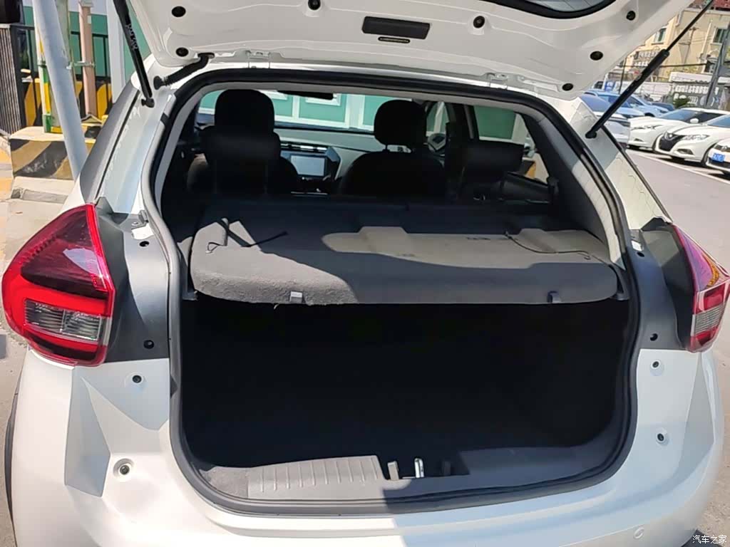 Chery 3x, 2022 15