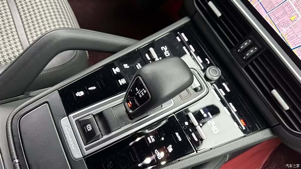 Porsche Cayenne, 2022 16