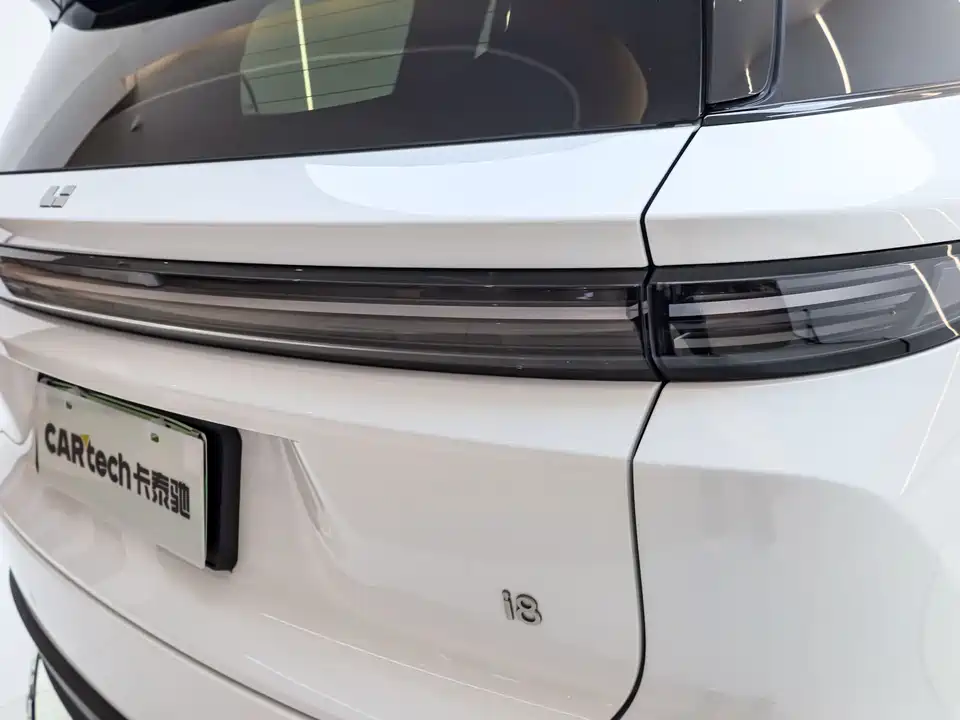 Li Auto Ideal i8
