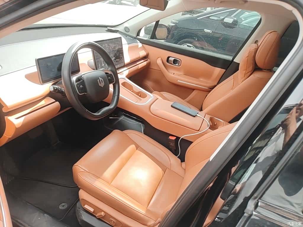 Leapmotor C16, 2025 15