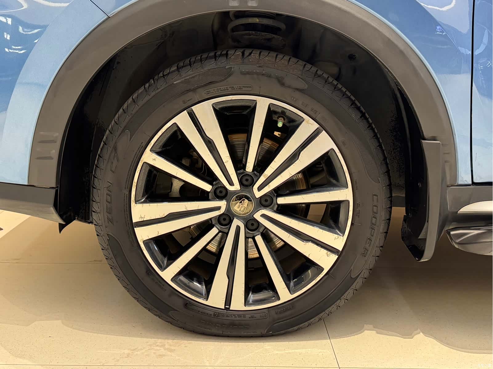 Roewe RX5, 2019 18