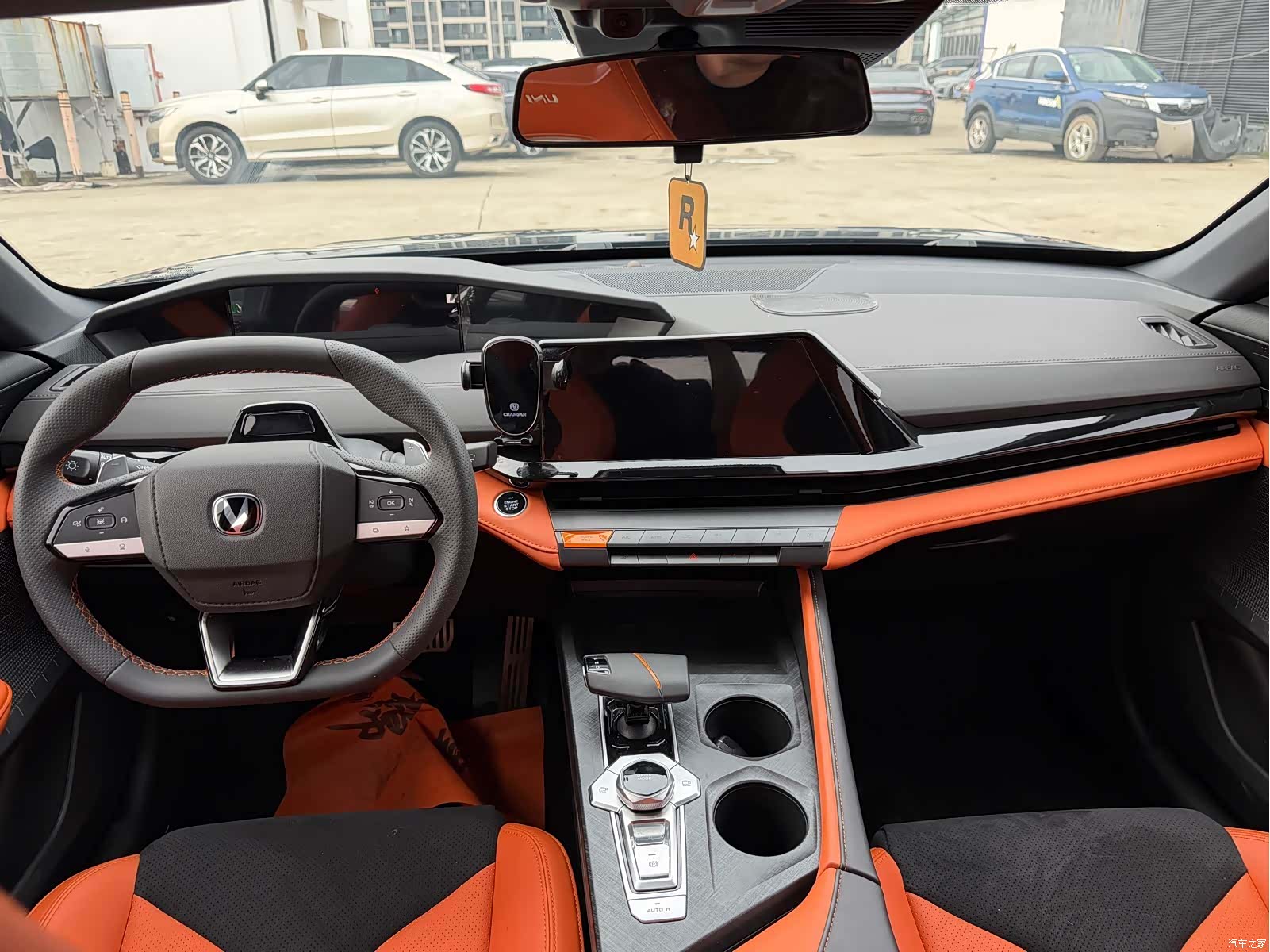 Changan UNI-V, 2023 9