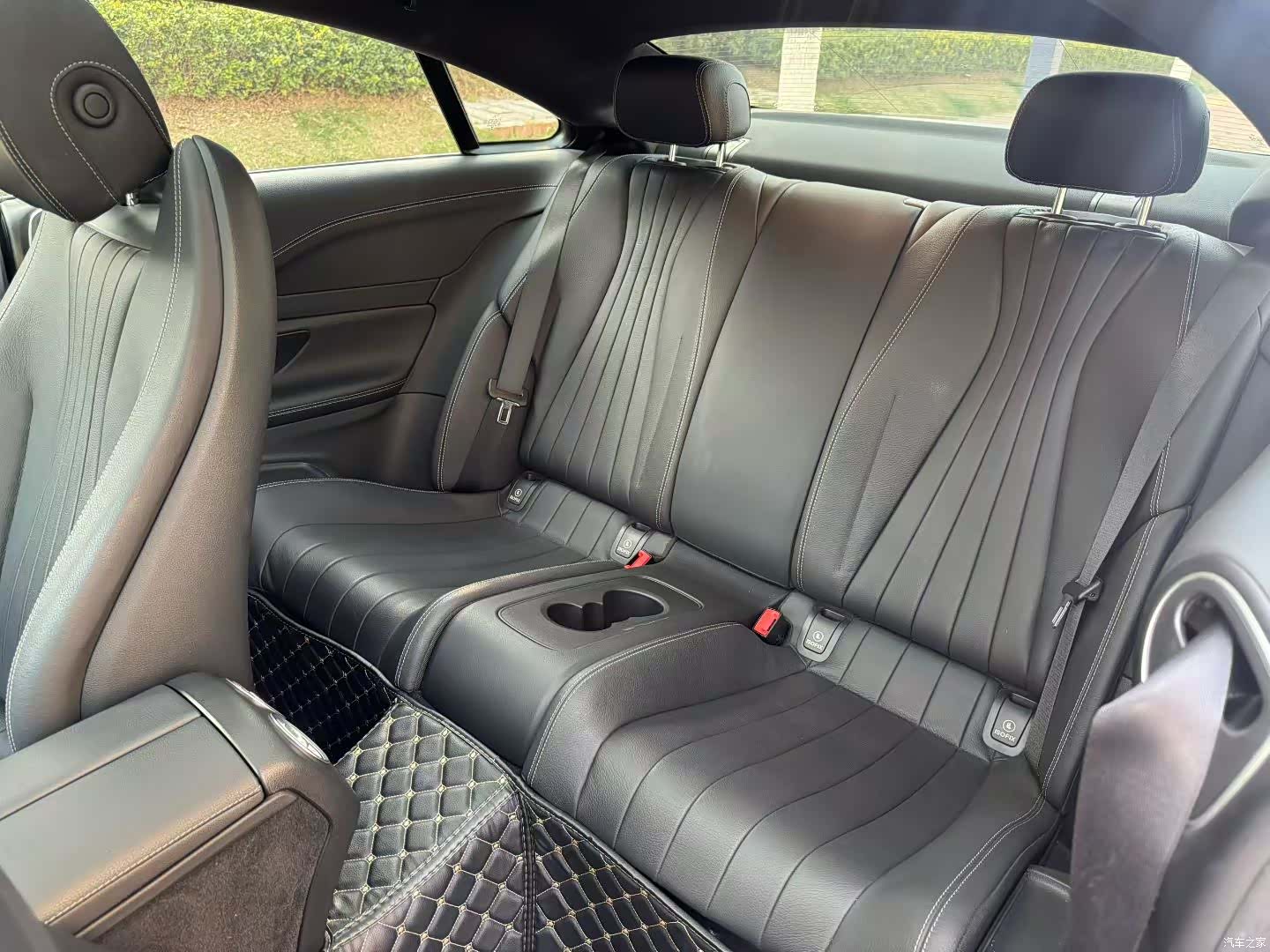 Mercedes-Benz E-Class, 2020 7
