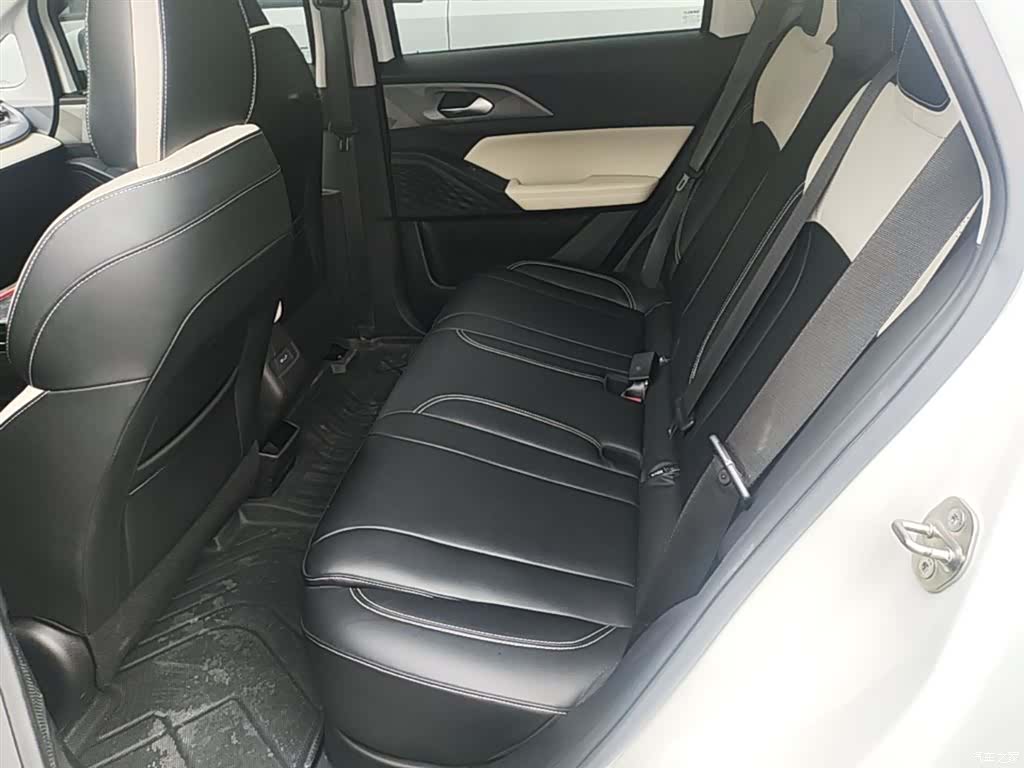 Geely E, 2023 17