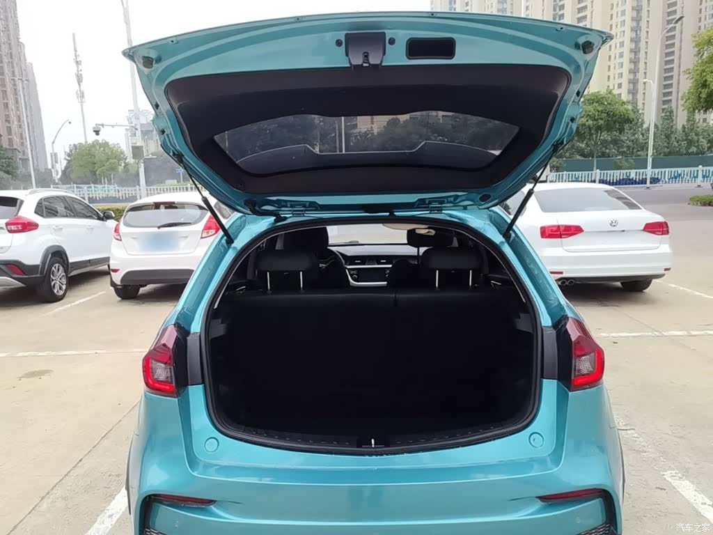 Geely X3, 2019 19