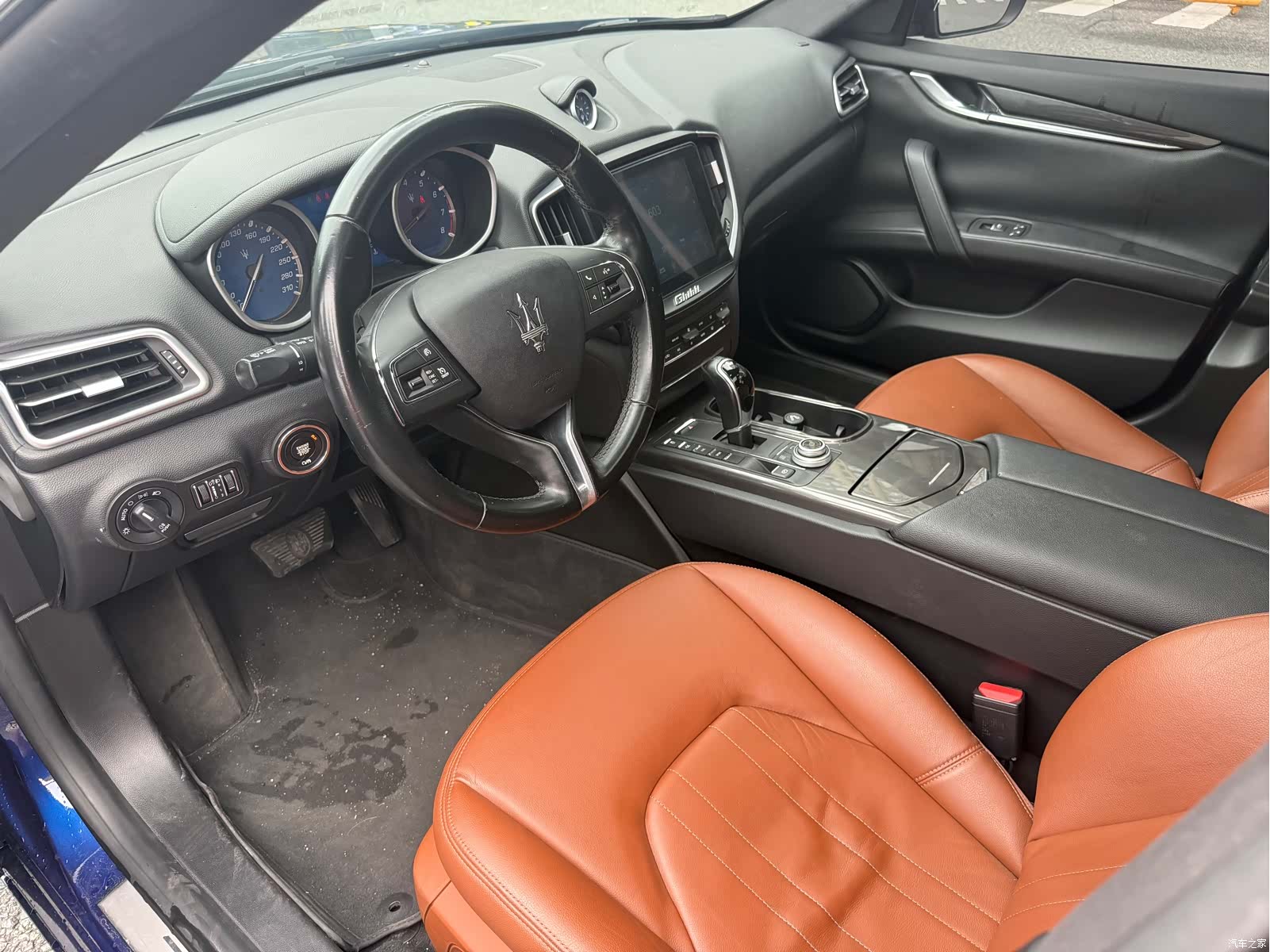 Maserati Ghibli, 2018 8