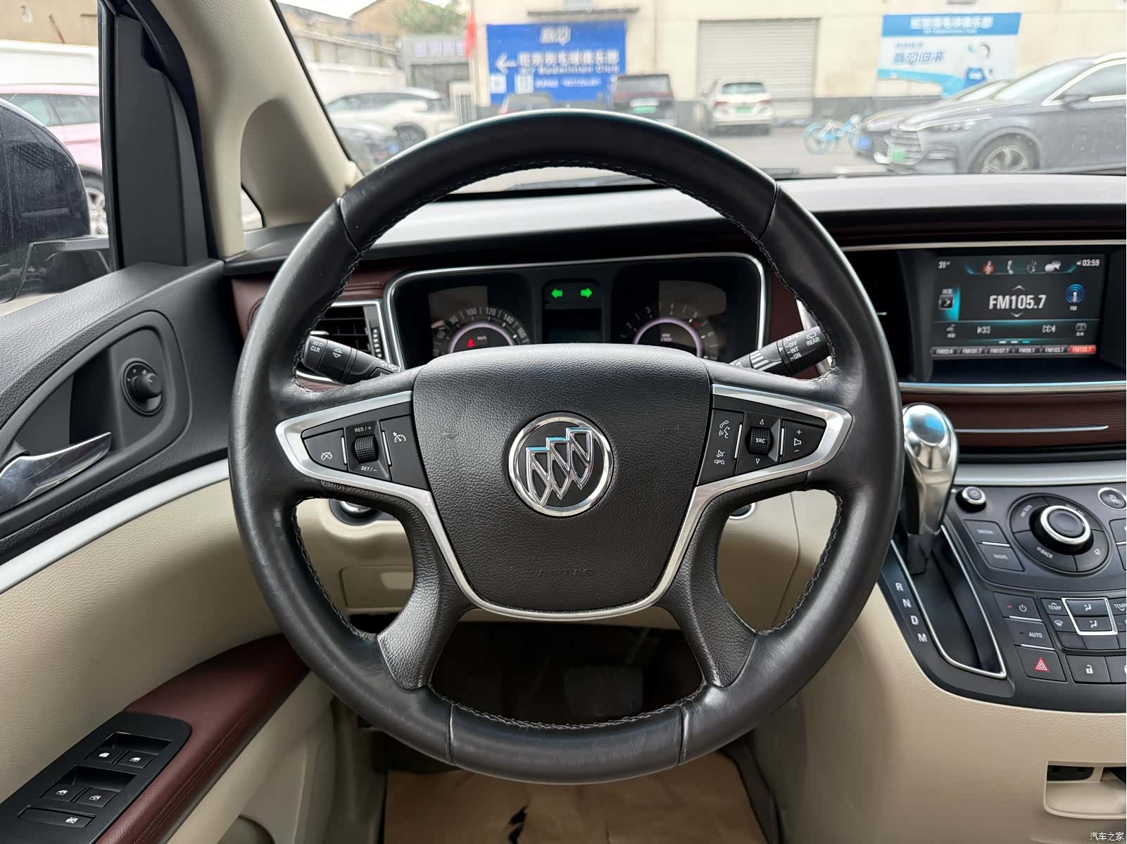 Buick GL8, 2018 все фото
