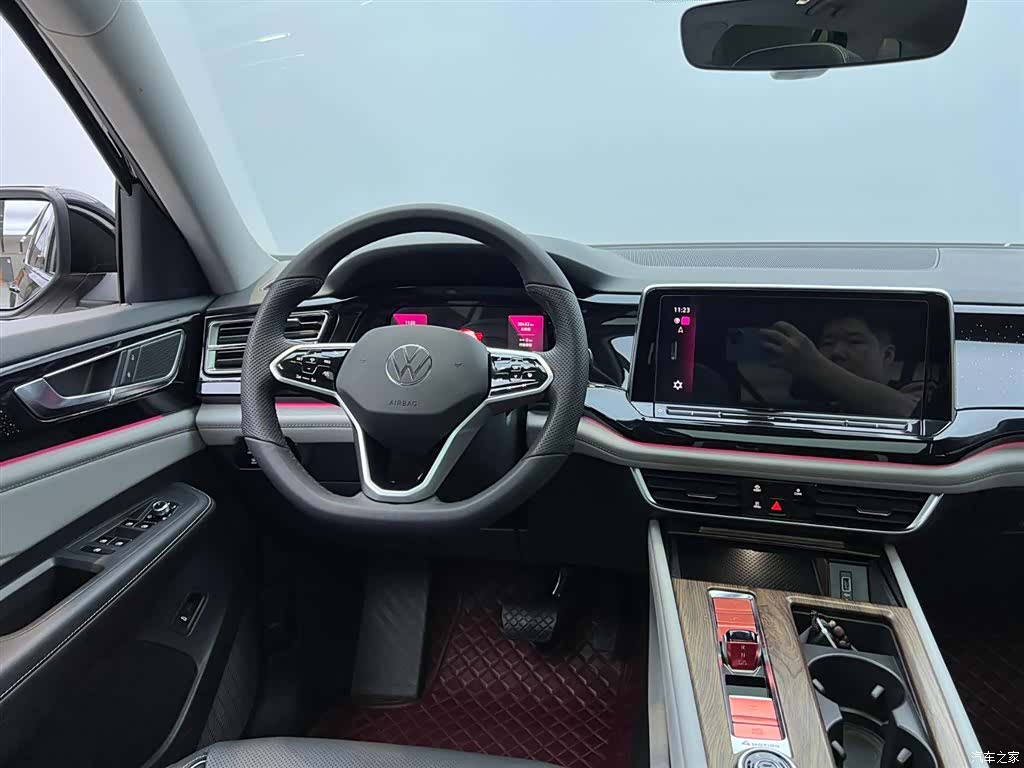 Volkswagen Teramont, 2024 33