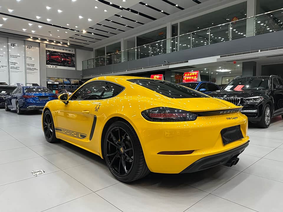Porsche 718