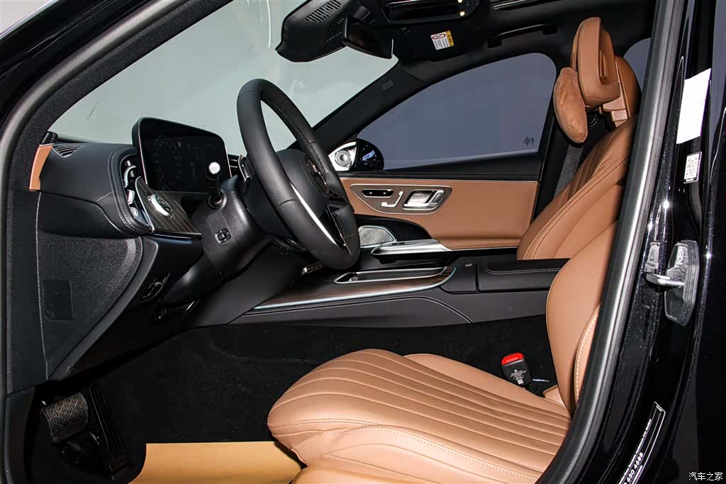 Mercedes-Benz E-Class, 2025 26