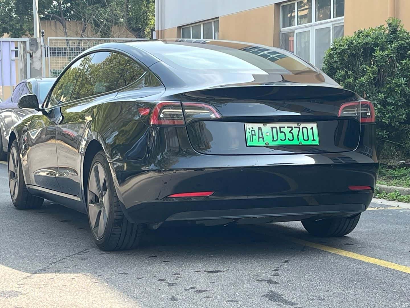 Tesla Model 3, 2021 7
