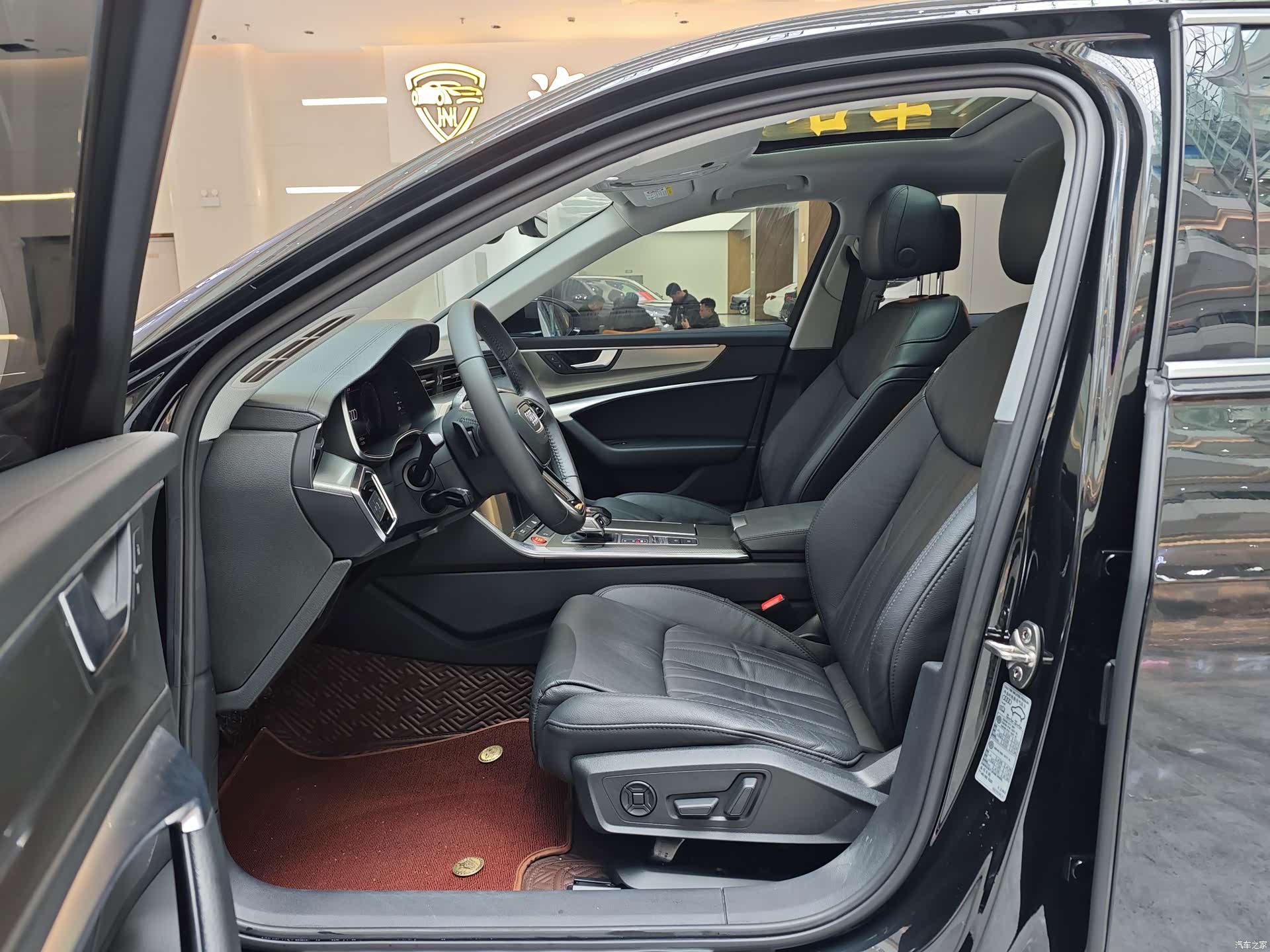 Audi A6L, 2021 9