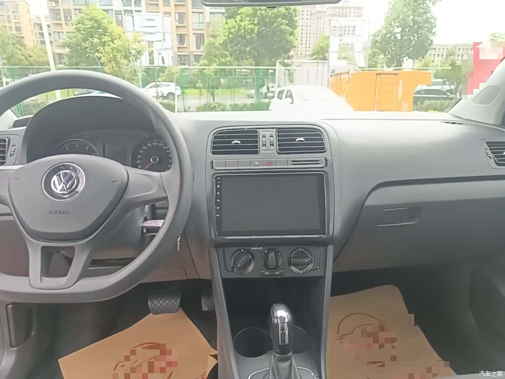 Volkswagen Polo, 2017 13