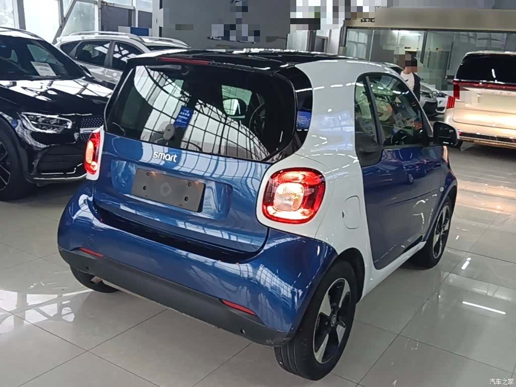 Smart Fortwo, 2019 все фото
