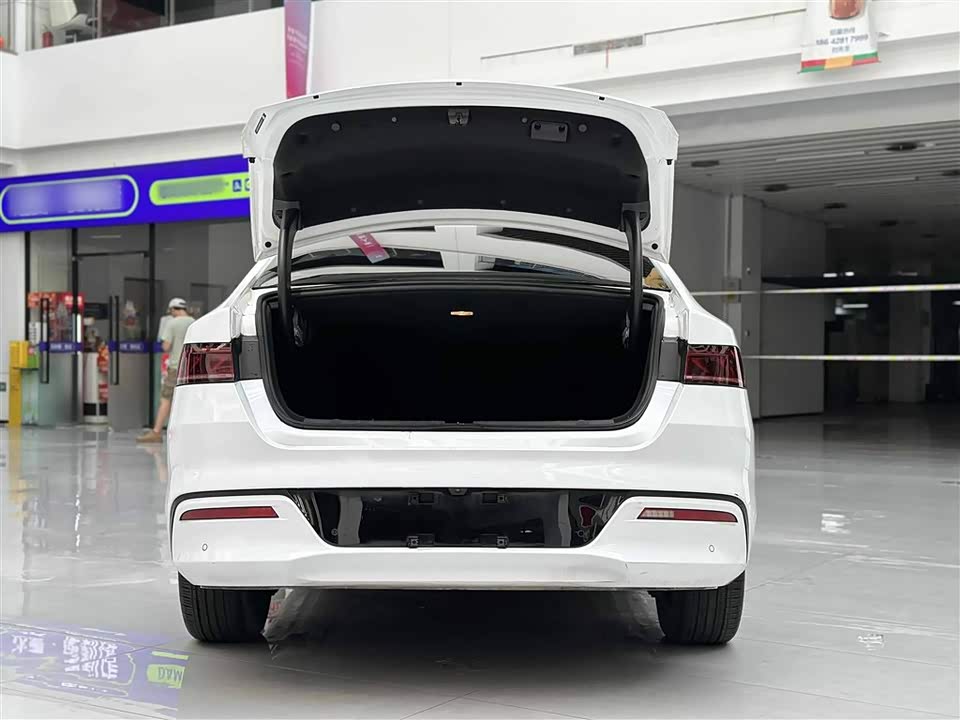 BYD Qin Yuan
