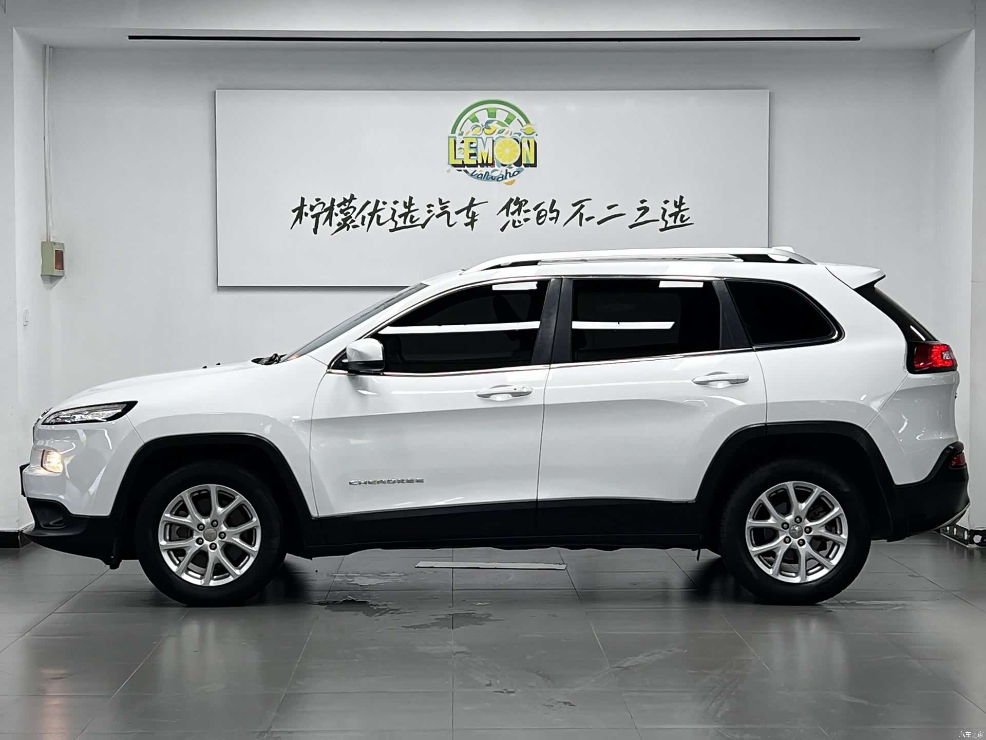 Jeep Cherokee, 2018 все фото