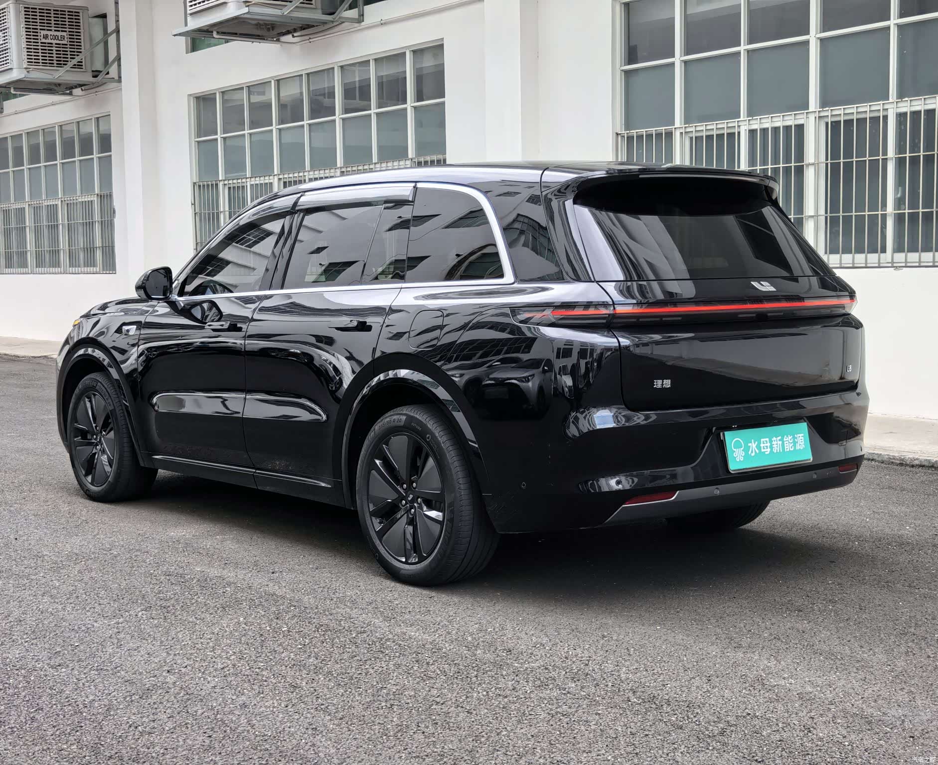 Li Auto L8, 2024 7