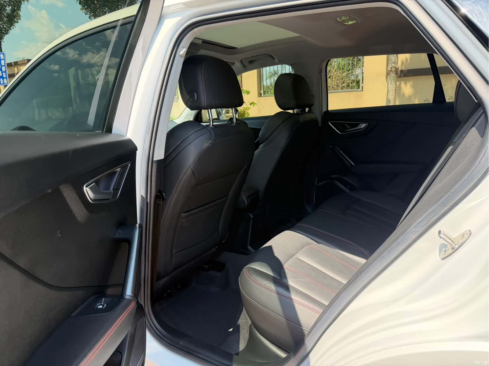 Audi Q2L, 2022 18