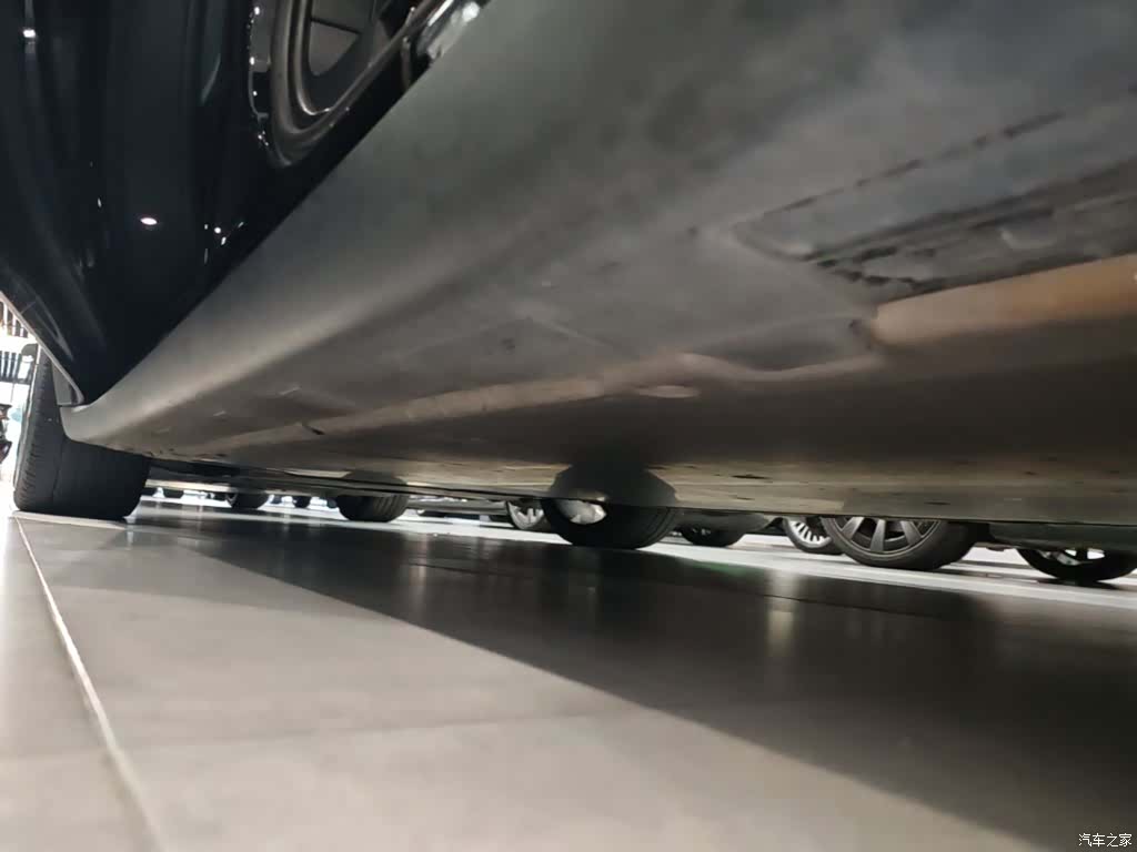 Tesla Model X, 2023 21
