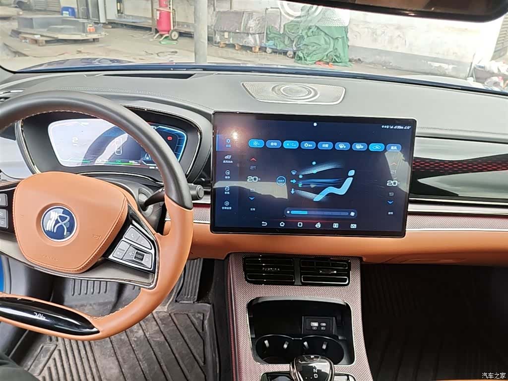 BYD Han, 2022 10