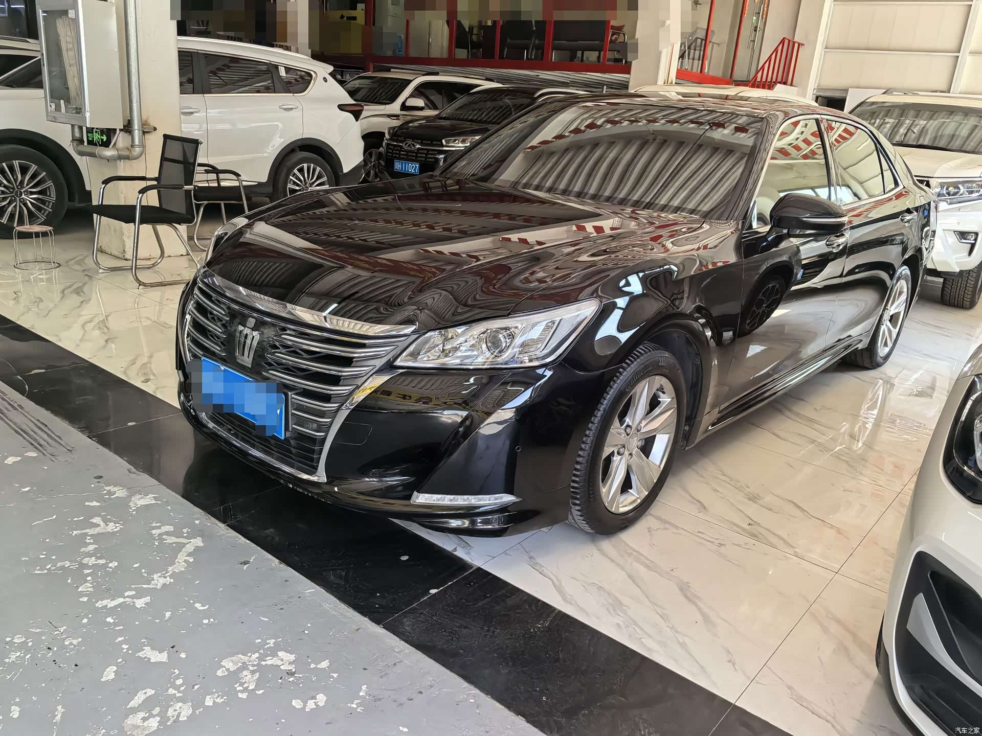 Toyota Crown, 2018 1