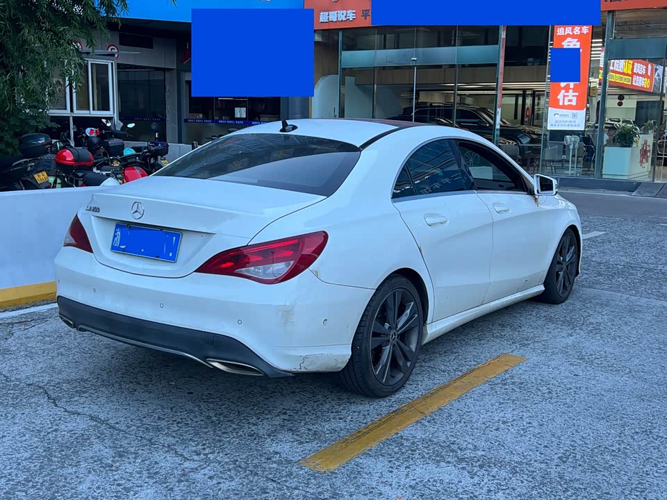 Mercedes-Benz CLA
