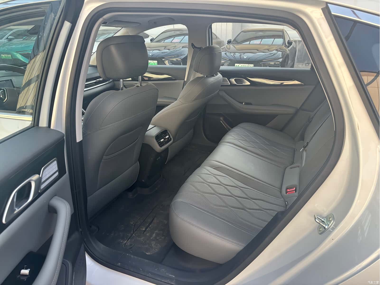 Geely A7, 2025 все фото
