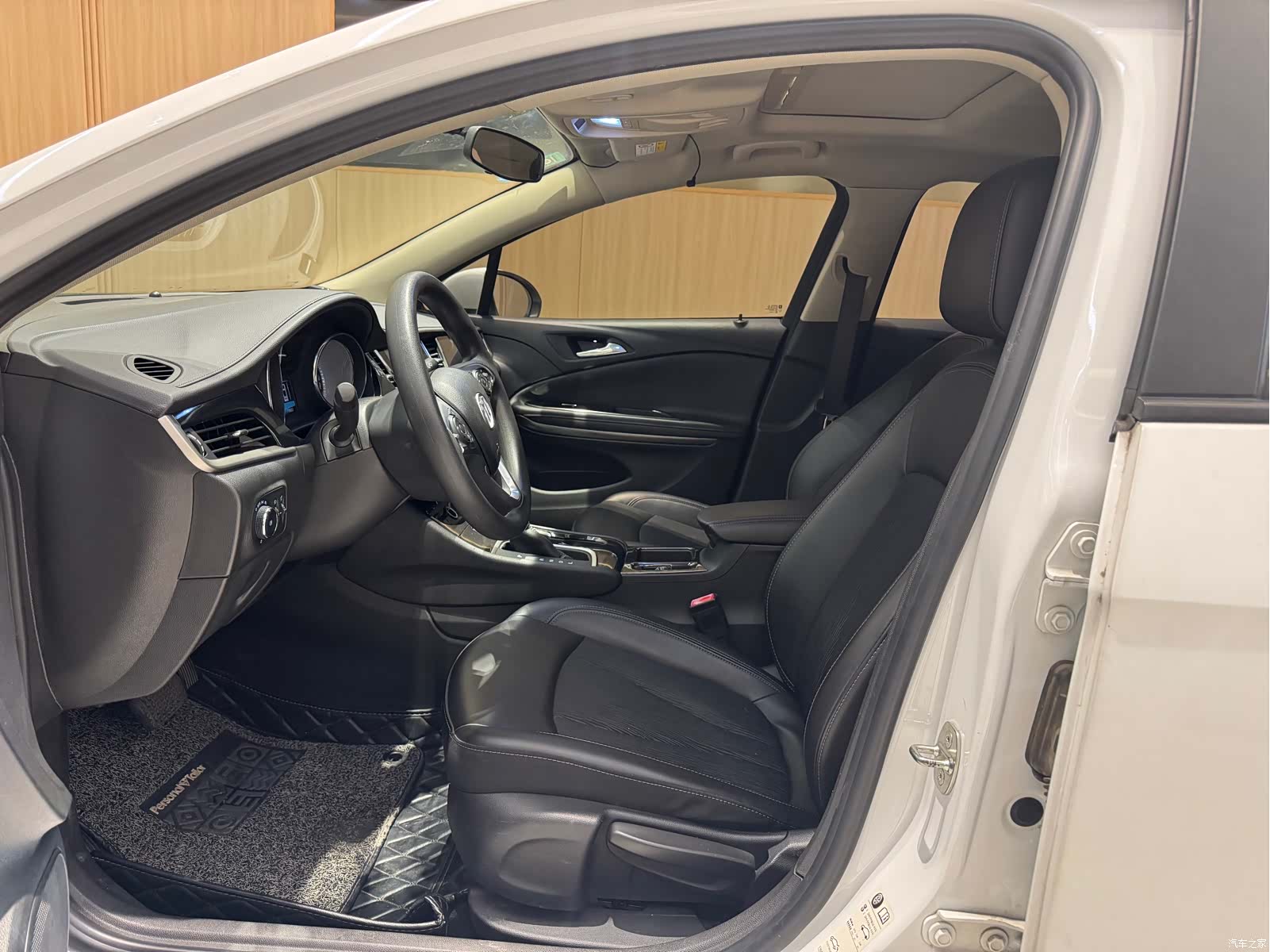 Buick Verano, 2017 9
