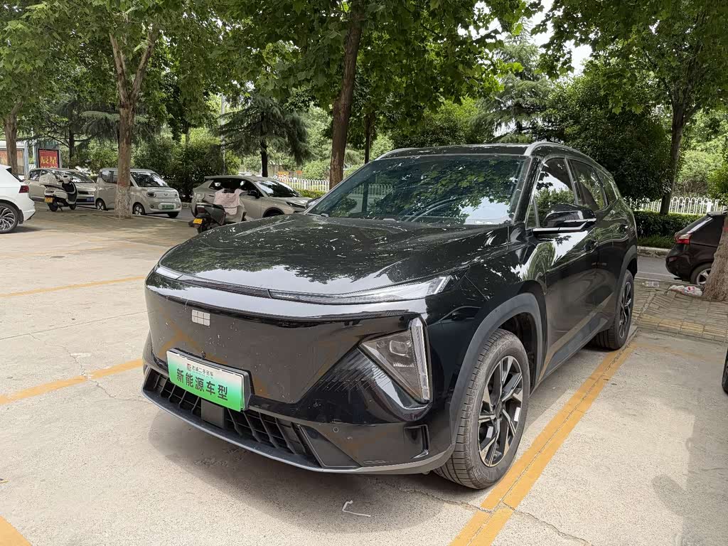 Geely Galaxy L7