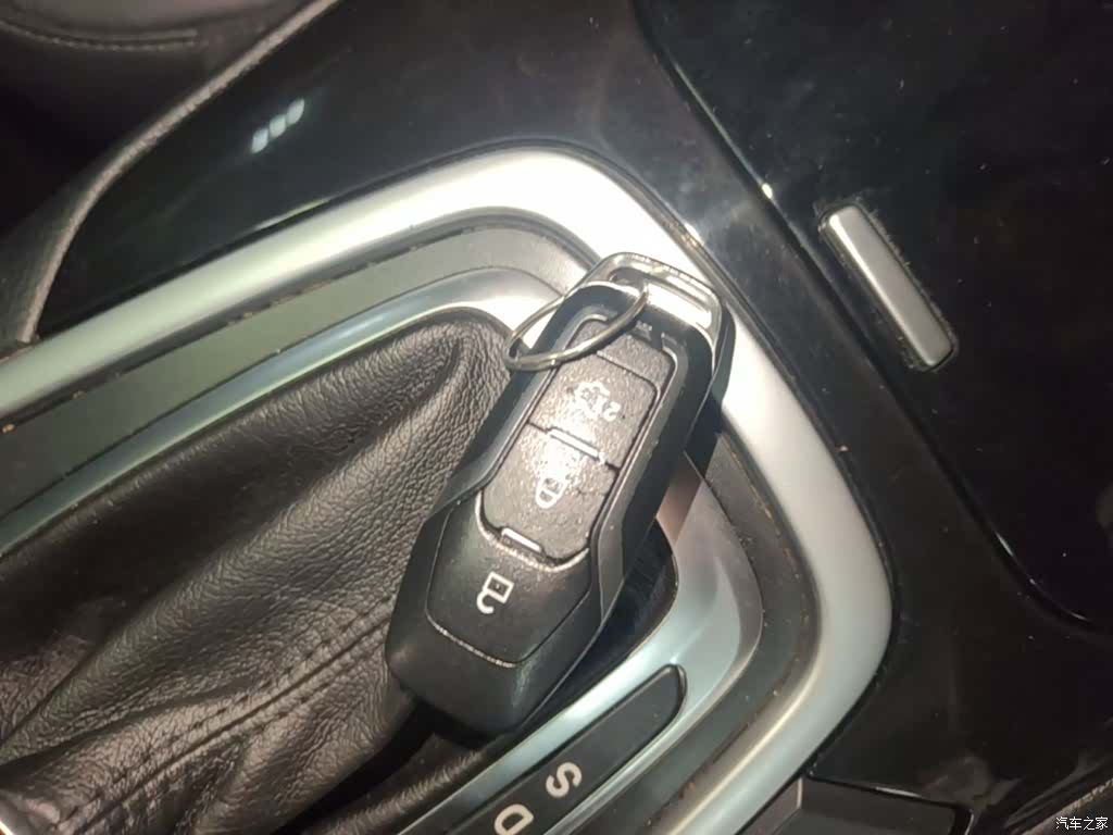Ford Edge, 2016 9