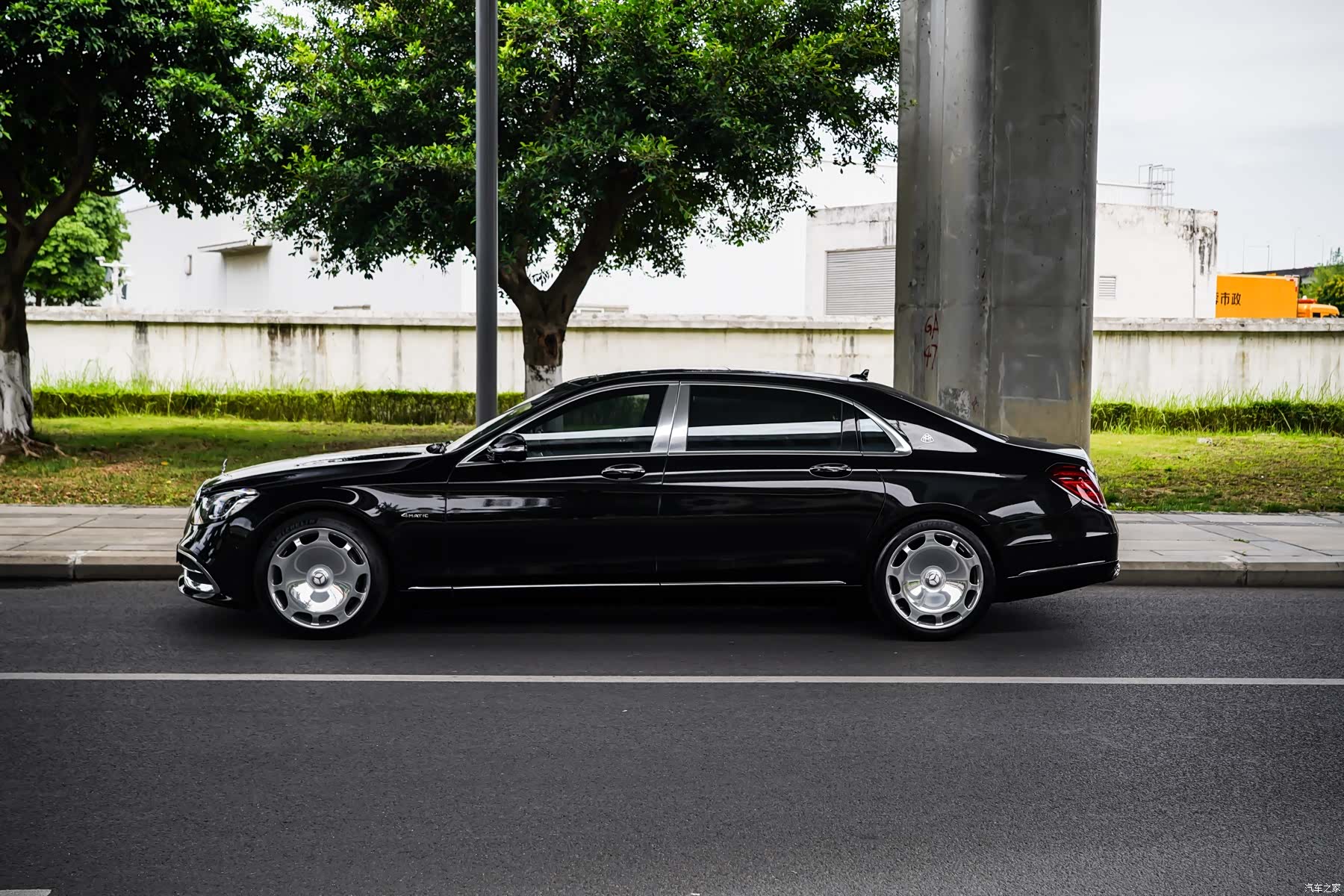 Maybach S-Class, 2019 2
