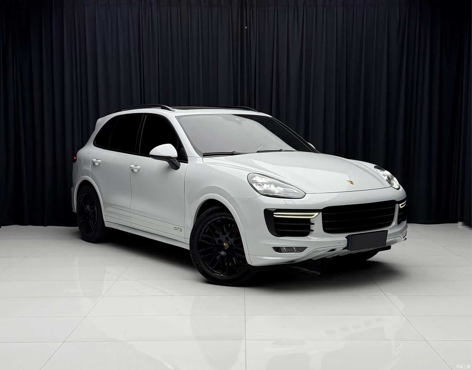 Porsche Cayenne, 2016 3