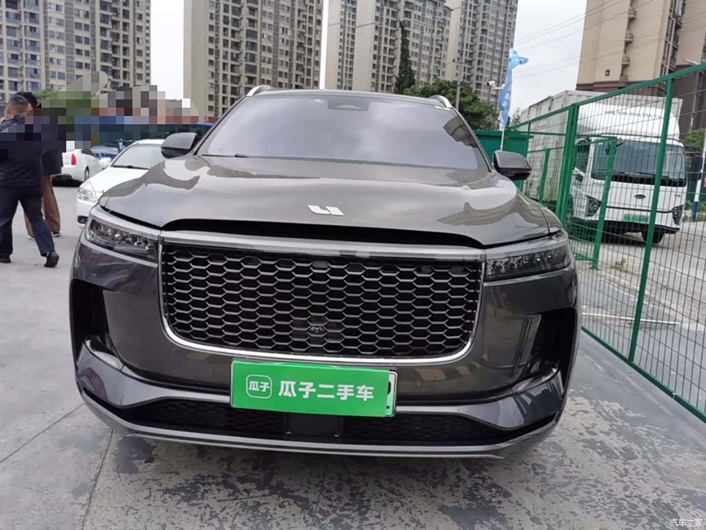 Li Auto ONE, 2022 3
