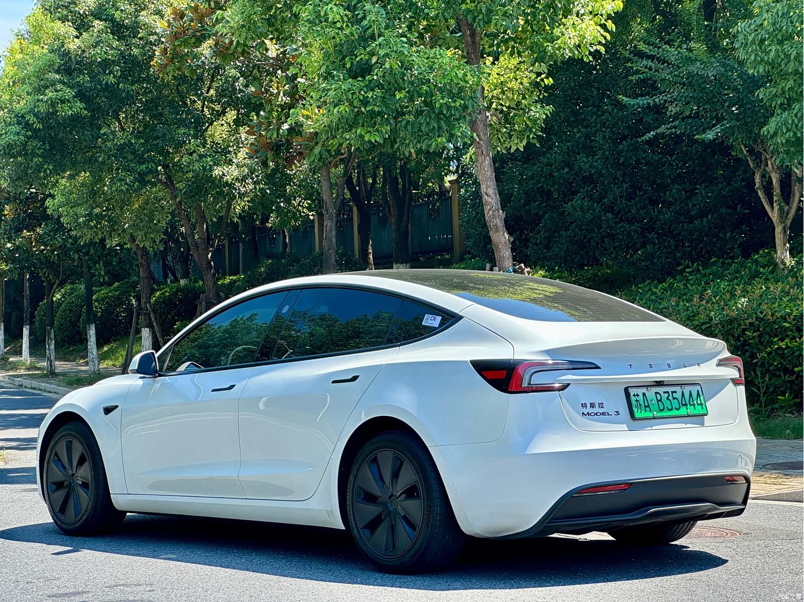 Tesla Model 3, 2026 7