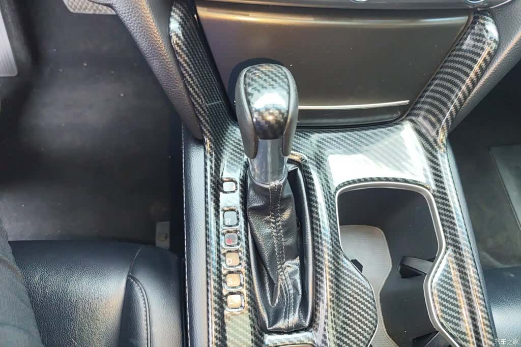 Honda Accord, 2019 16
