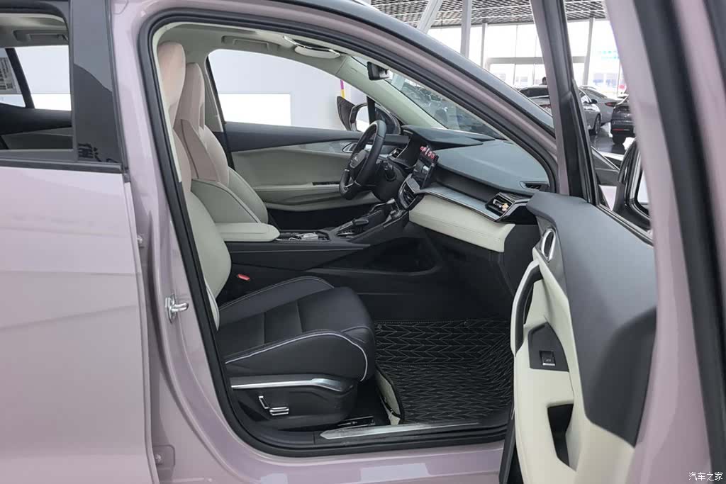 Lynk & Co 02, 2022 8