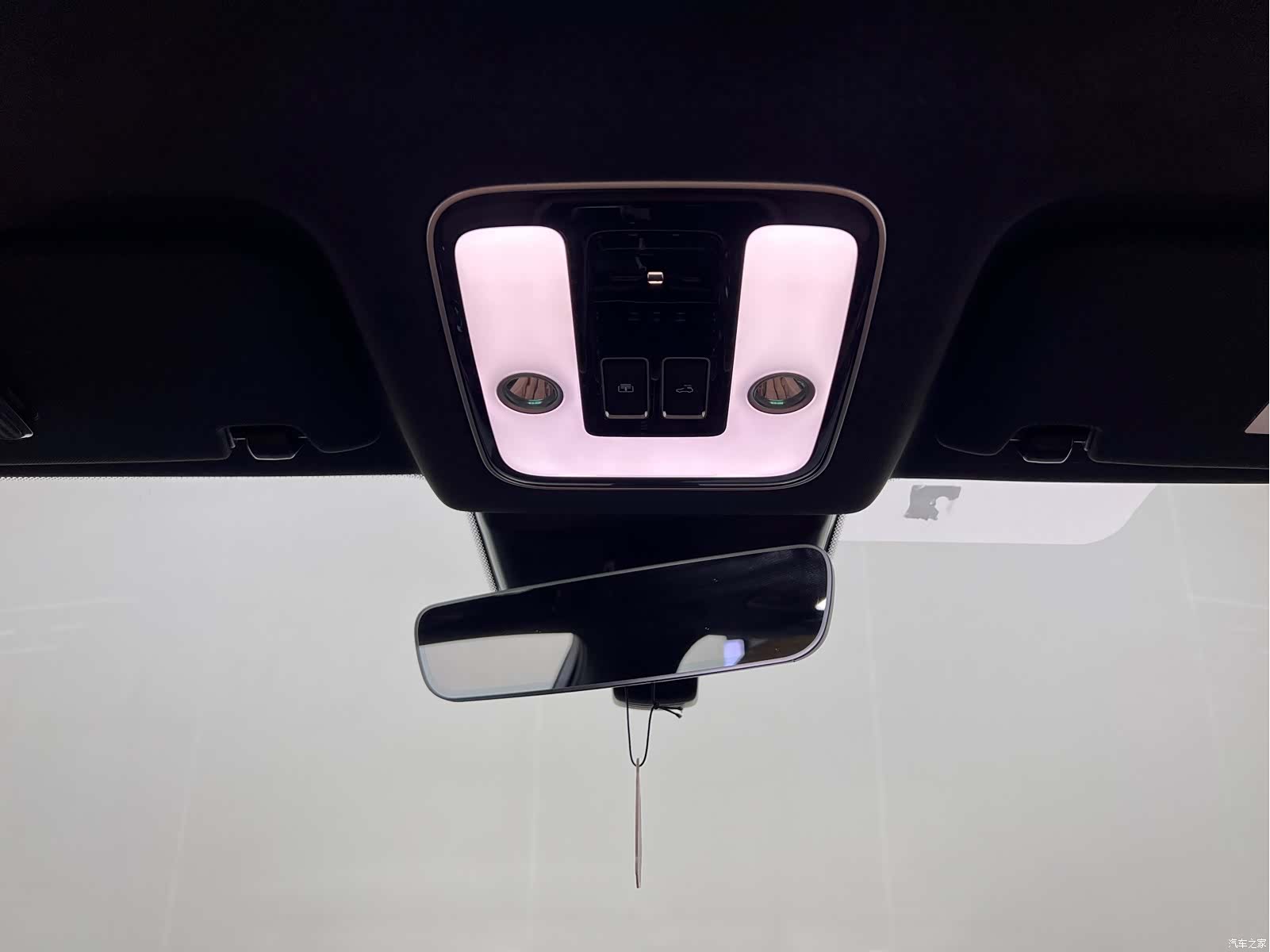 Li Auto ONE, 2023 25