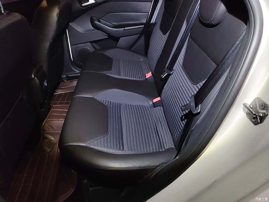 Ford Focus, 2016 17